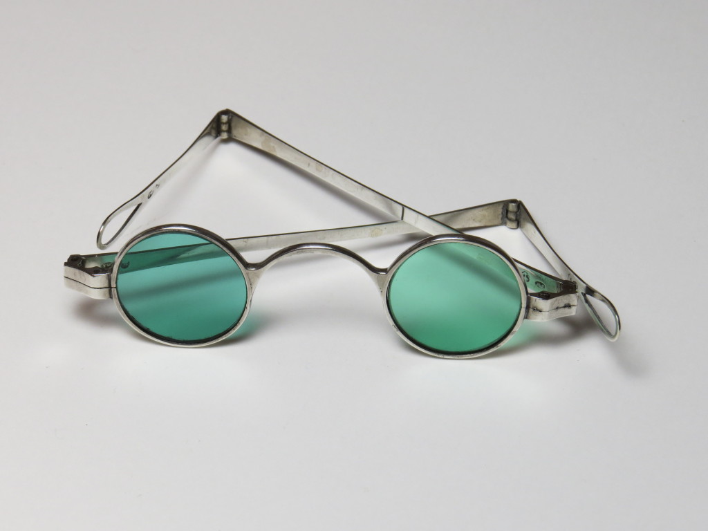 Silver - Tinted lenses