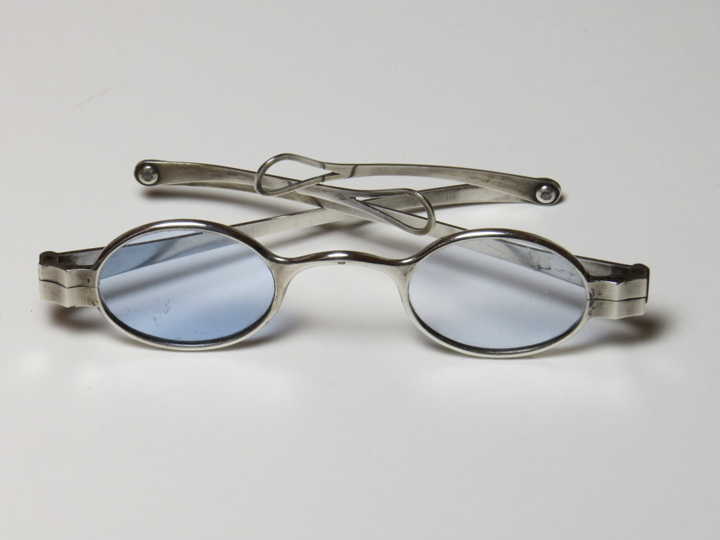 Silver - tinted lenses
