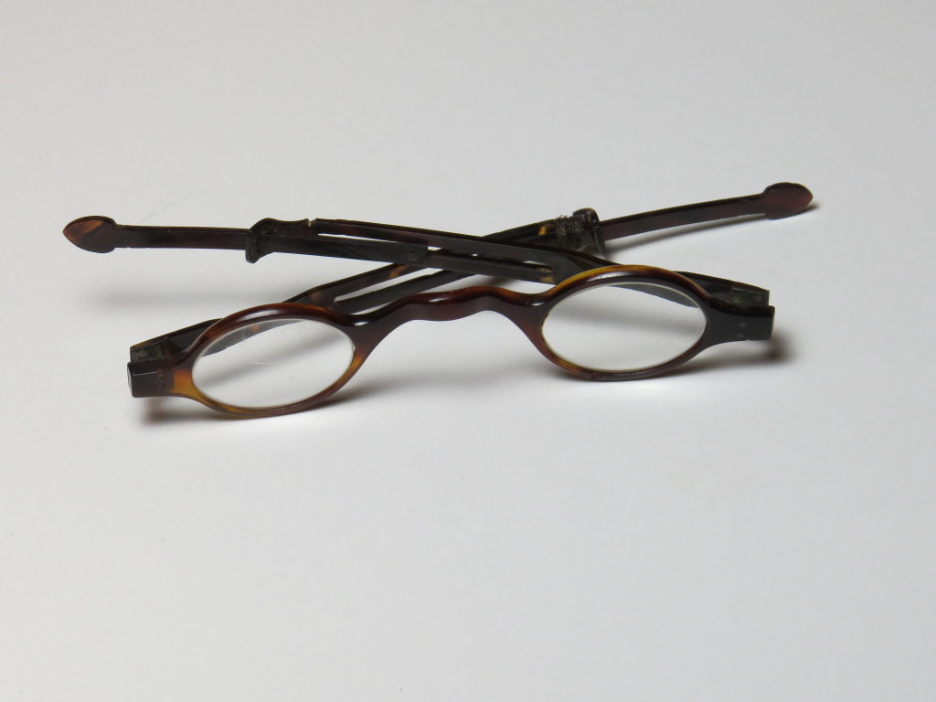 Tortoiseshell - Possibly unique sliding temples.