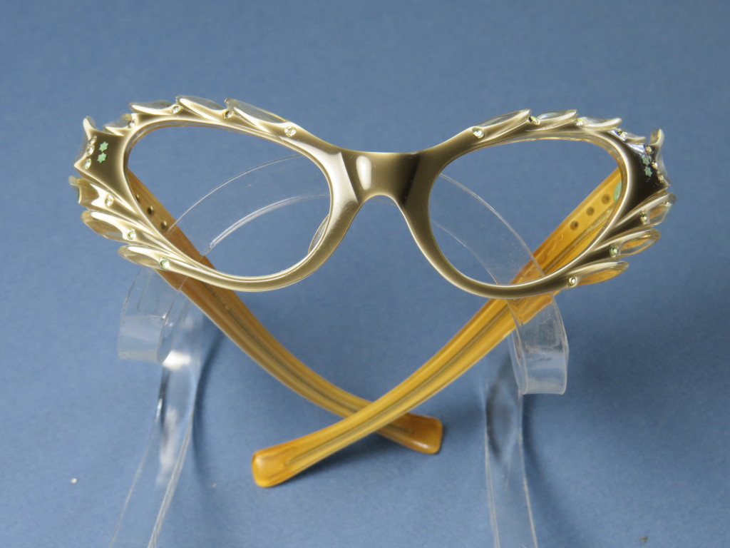 France - Hand made - 1950's