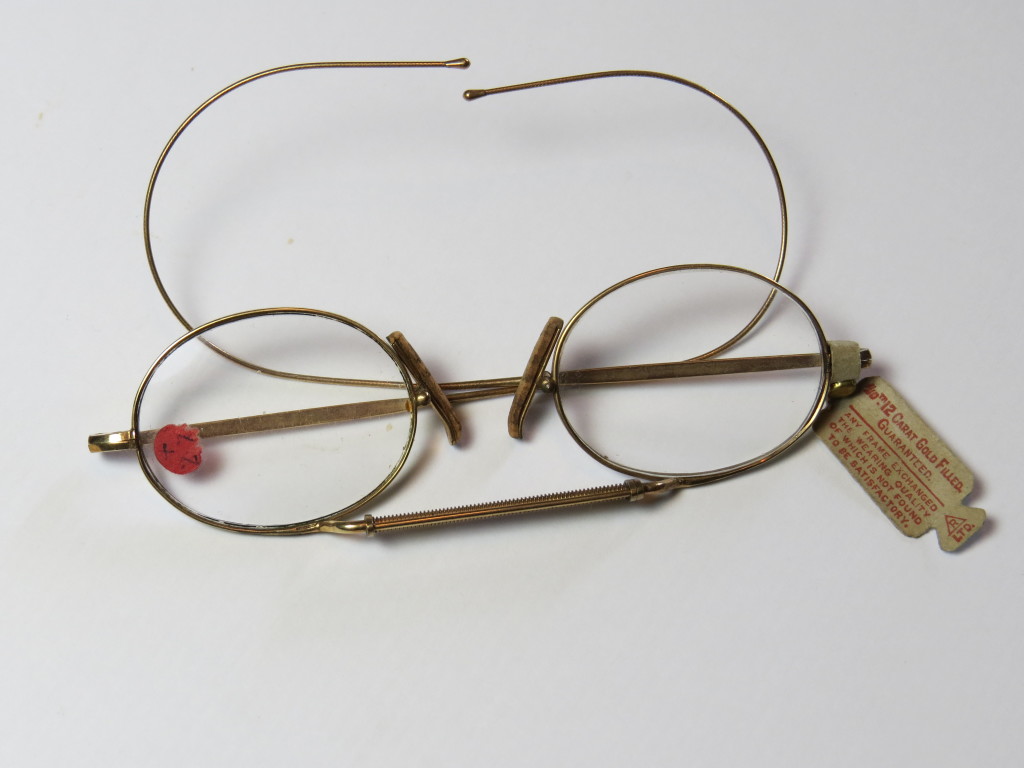Pince-Nez Gold - Very uncommon
